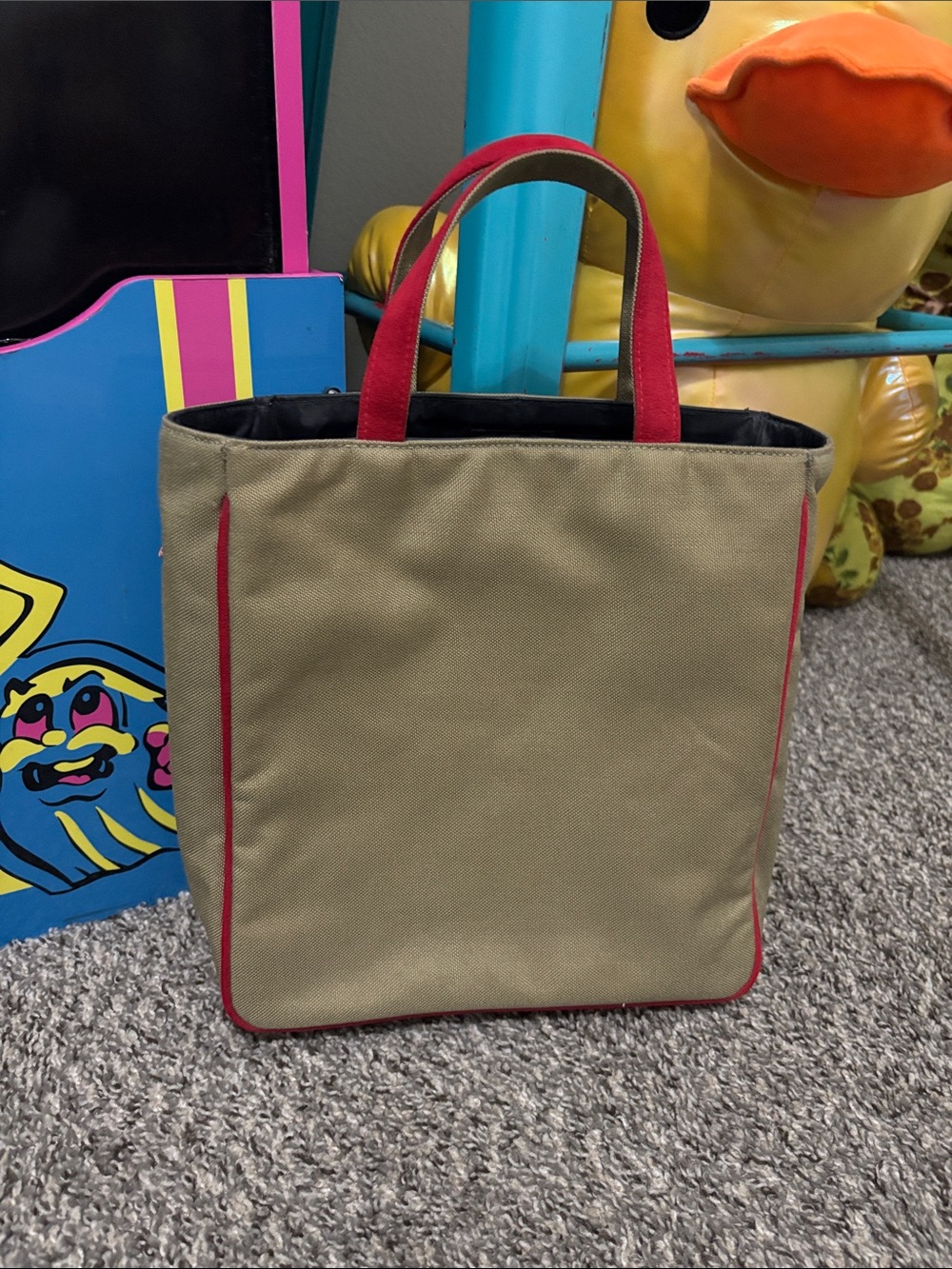 Mz Wallace vintage tote bag khaki w/red trimming lunch bag minimalist casual Y2K